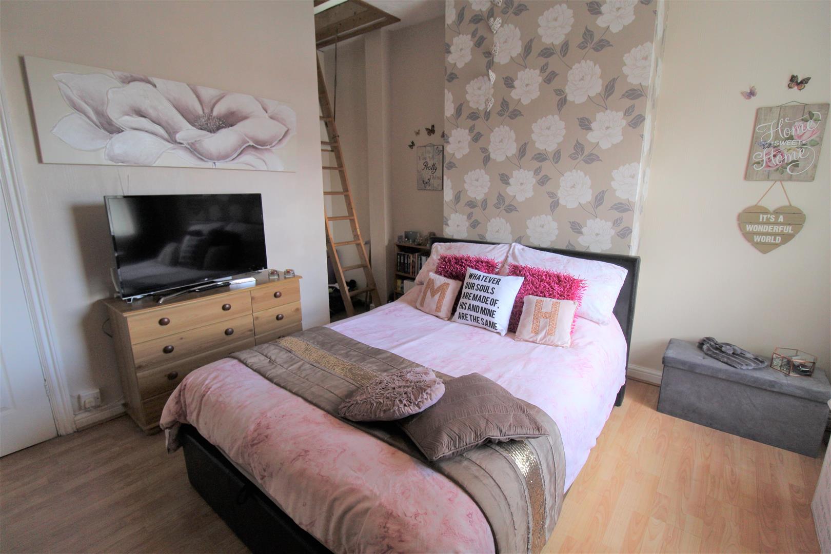 Ruxley Road, Bucknall, Stoke-On-Trent